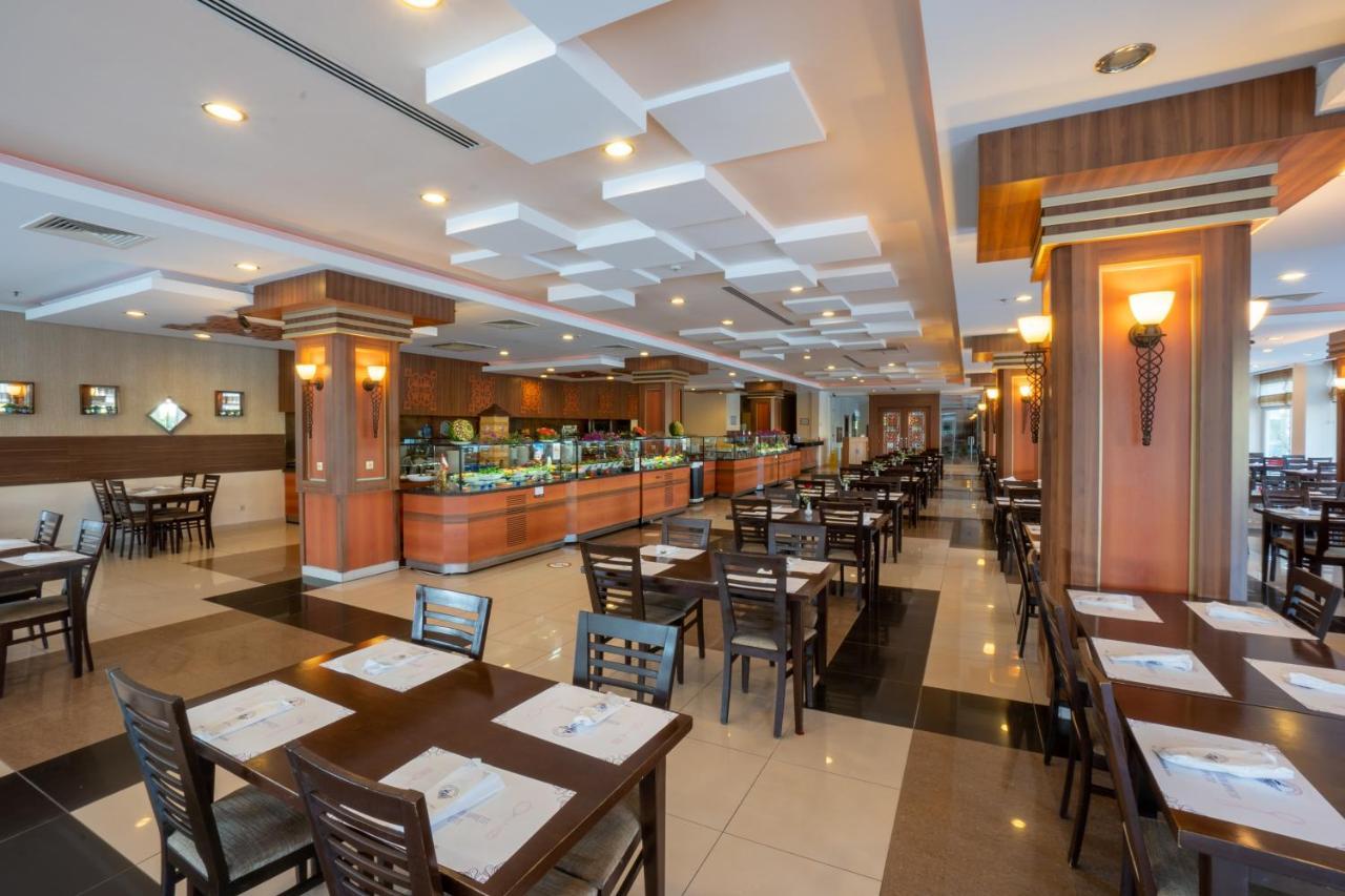 Titan Select Hotel Ultra All Inclusive Konaklı Esterno foto